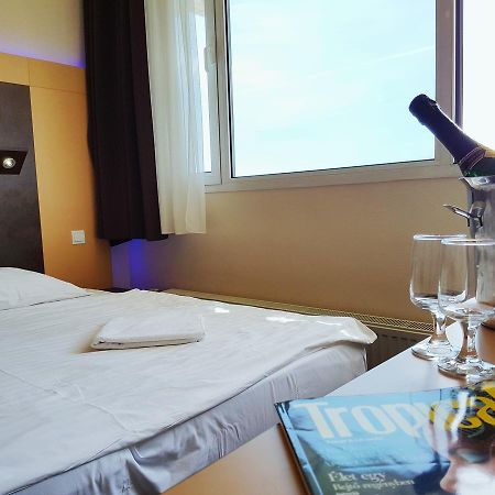 Hotel Pest Inn ブダペスト エクステリア 写真